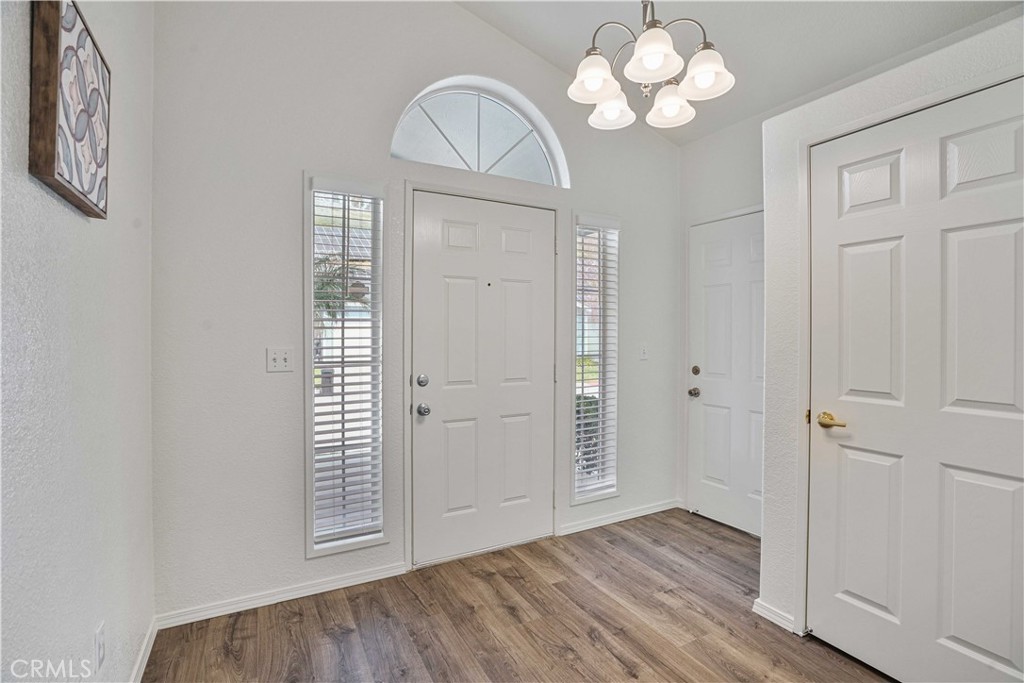 Residential in Canyon Country 3