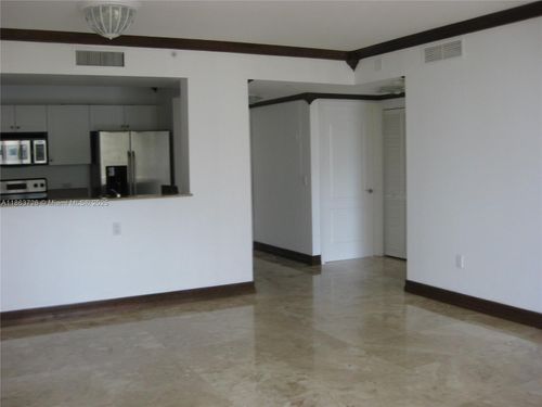 apt-1105-117 Nw 42nd Ave, Miami, FL, 33126-5436 | Card Image