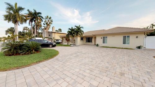 1532 Se 9th St, Deerfield Beach, FL, 33441-5834 | Card Image