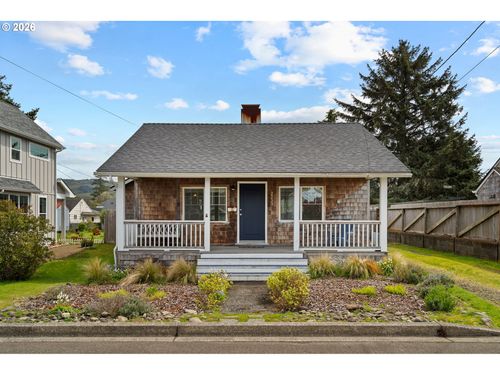 2233 S Downing St, Seaside, OR, 97138 | Card Image