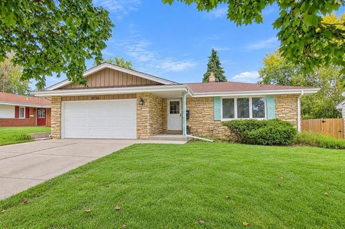 4726 69th Street, Kenosha, WI, 53142 | Card Image