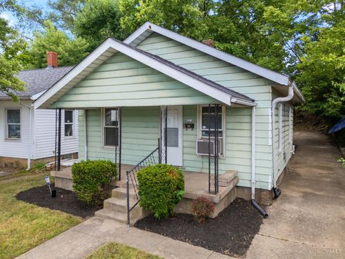 2006 Crescent Blvd, Middletown, OH, 45042-2270 | Card Image