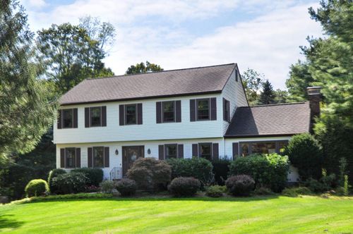 24 Maplewood Dr, New Milford, CT, 06776-3827 | Card Image