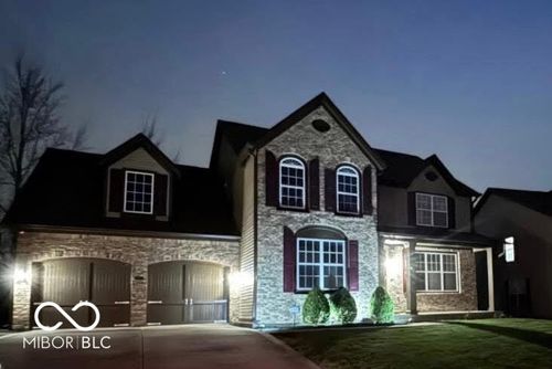 18879 Monarch Springs Dr, Noblesville, IN, 46060-6111 | Card Image