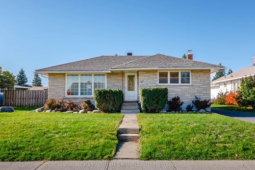 {{alt}} | Card Image