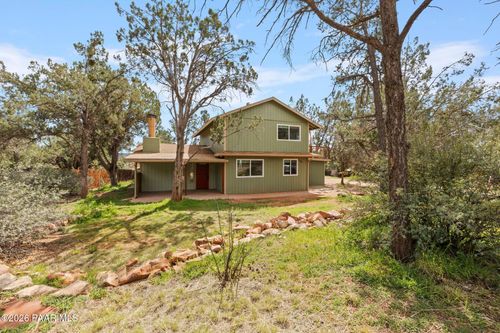 135 Kachina Dr, Sedona, AZ, 86336-4303 | Card Image