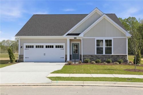 1430 Wharf Hill Dr, Smithfield, VA, 23430-6572 | Card Image