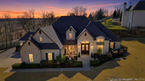 6140 E 140th St S, Bixby, OK, 74008-4158 | Card Image