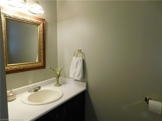 24 - 55 Kerman Ave, Townhouse with 3 bedrooms, 2 bathrooms and 1 parking in Grimsby ON | Image 16