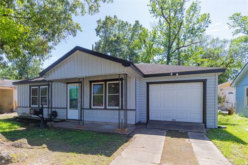 4425 Harding Dr, Beaumont, TX, 77703-2043 | Card Image