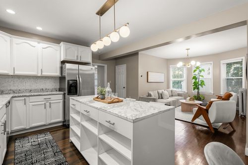 apt-2-77 Wheatland St, Somerville, MA, 02145-2029 | Card Image