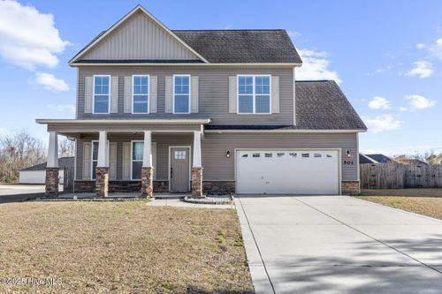 501 New Hanover Trl, Jacksonville, NC, 28546-4400 | Card Image