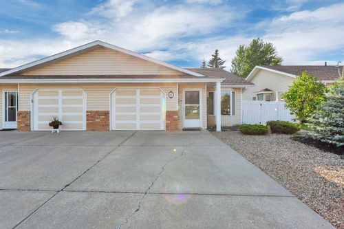 42 Dale Close, Red Deer, AB, T4R2L5 | Card Image