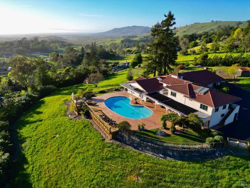 4680 Acacia Lane, Penngrove, CA, 94951 | Card Image