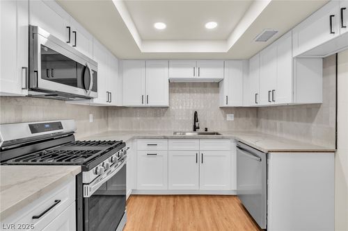 2256 Tall Pine Dr, Las Vegas, NV, 89108-3407 | Card Image