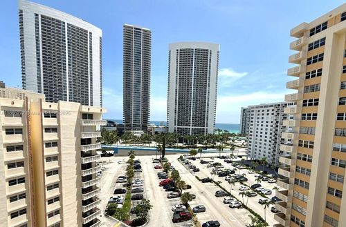 ph27-1817 S Ocean Dr, Hallandale Beach, FL, 33009-4936 | Card Image