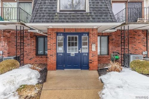 77 B Foxberry Dr, Amherst, NY, 14068-1021 | Card Image
