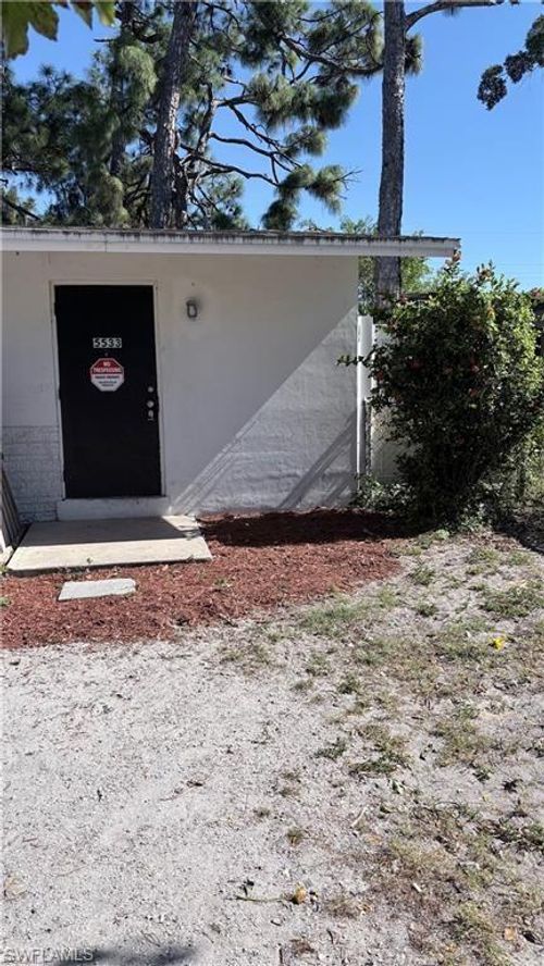 5533 7th Ave, Fort Myers, FL, 33907-2829 | Card Image