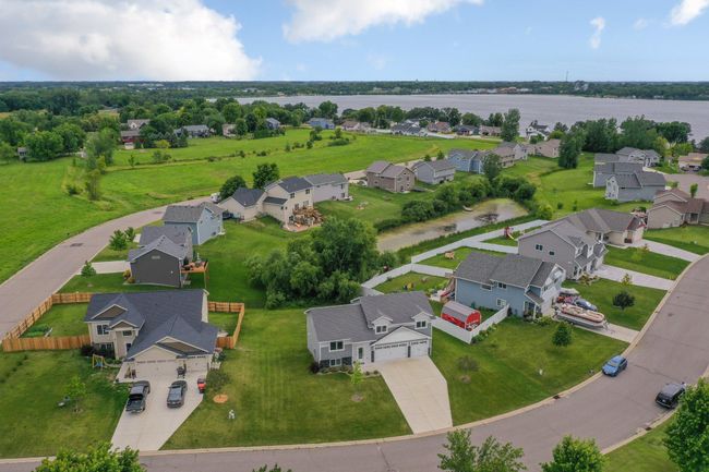 1105 Woodland Dr, House other with 4 bedrooms, 3 bathrooms and null parking in Howard Lake MN | Image 21