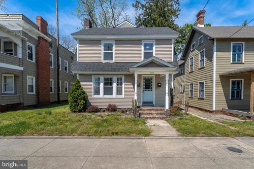 225 Broad St, SALISBURY, MD, 21801-5052 | Card Image