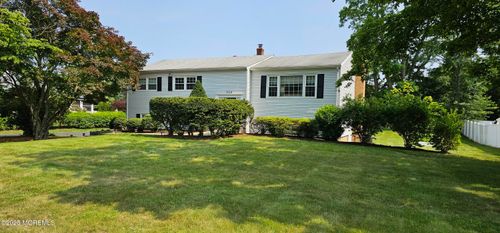 509 Newman Springs Rd, Lincroft, NJ, 07738-1426 | Card Image