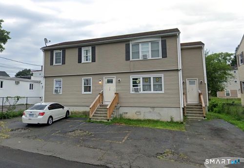 120 Canton St, West Haven, CT, 06516-2205 | Card Image
