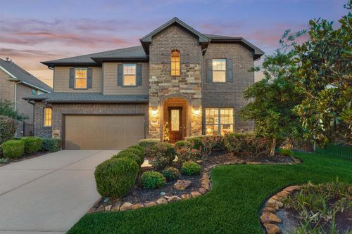 18 Shire Glen Pl, The Woodlands, TX, 77354-3510 | Card Image