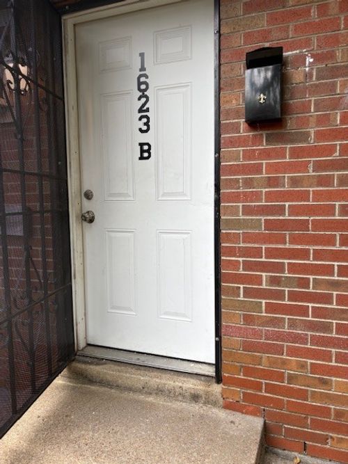 b-1623 14th Ave N, Nashville, TN, 37208-2034 | Card Image