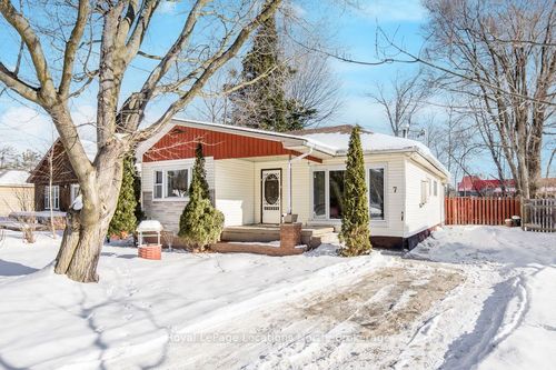 7 47th St S, Wasaga Beach, ON, L9Z1Y6 | Card Image