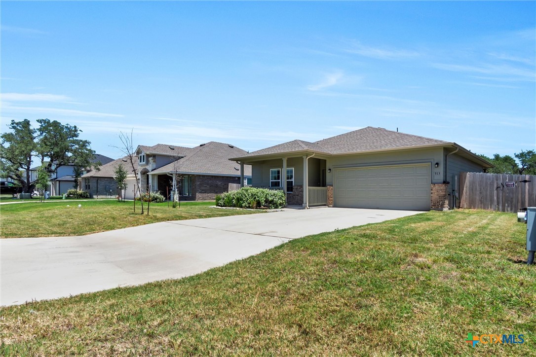 Residential in Bertram 2
