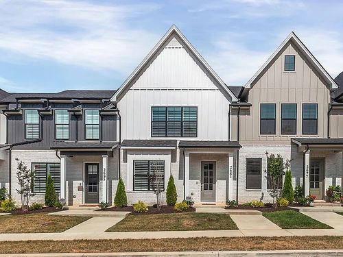 2681 Bramblewood Ln, Thompsons Station, TN, 37179-0624 | Card Image