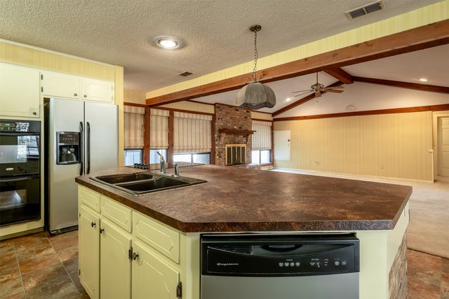 507 E Longview St, House other with 3 bedrooms, 3 bathrooms and null parking in Arp TX | Image 9
