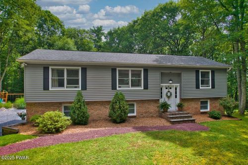 142 Myck Rd, Dingmans Ferry, PA, 18328-9620 | Card Image
