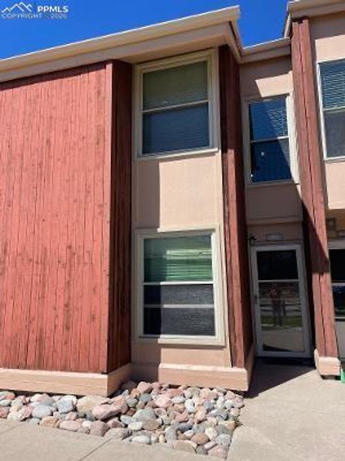 4511 N Carefree Cir, Colorado Springs, CO, 80917-2174 | Card Image