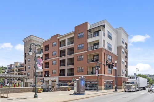 a-2504 A Branson Landing Blvd, Branson, MO, 65616 | Card Image