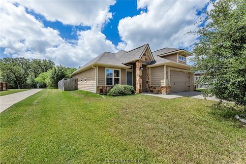 2029 Jester Trl, Bryan, TX, 77807-1451 | Card Image