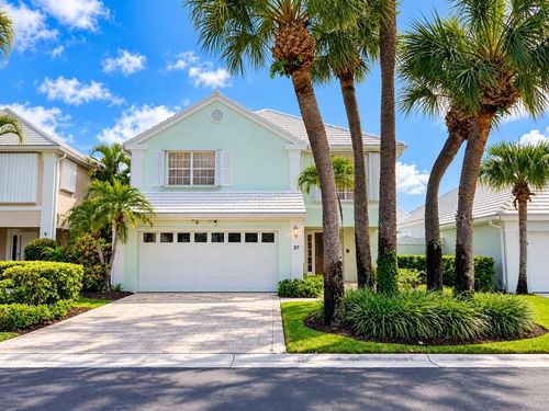 37 Dorchester Circle, Palm Beach Gardens, FL, 33418 | Card Image