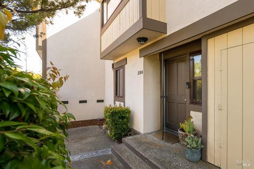 208 San Andreas Drive, Novato, CA, 94945 | Card Image