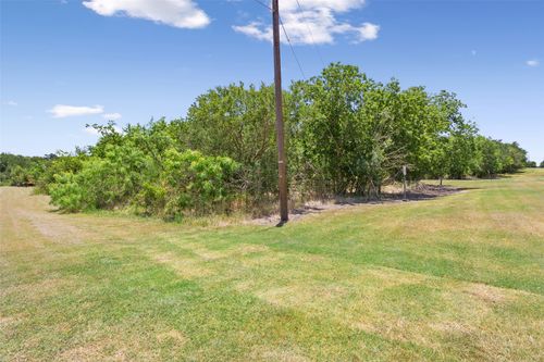 24485 E Avenue C, Buckholts, TX, 76518 | Card Image