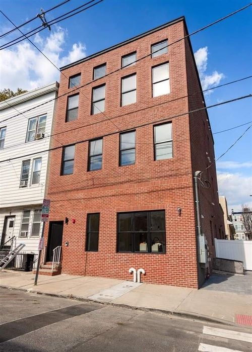 apt-2-78 Paterson St, Jersey City, NJ, 07307-3425 | Card Image