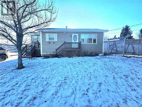 239 Rue Godin, Beresford, NB, E8K1T4 | Card Image