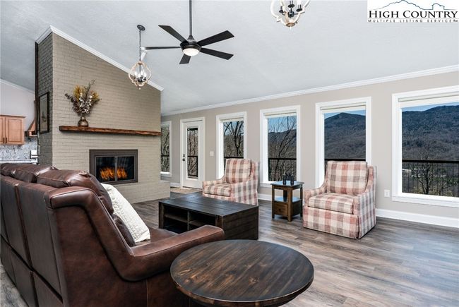 150 Squirrel Corn Ln, House other with 3 bedrooms, 3 bathrooms and null parking in Sugar Mountain NC | Image 14