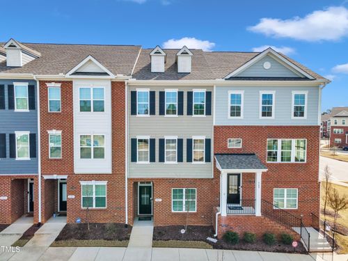 507 Gateway Townes Blvd, Wake Forest, NC, 27587-8577 | Card Image