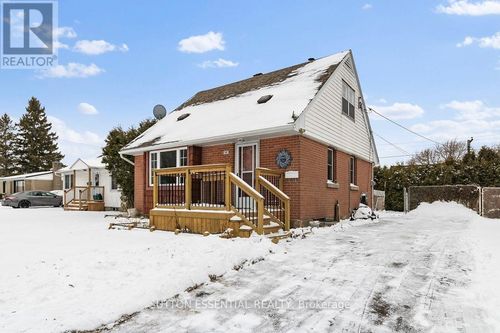 58 Bisley Cres, Brockville, ON, K6V2T8 | Card Image