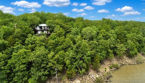 92 Lochview Ln, Canadian, OK, 74425-5129 | Card Image