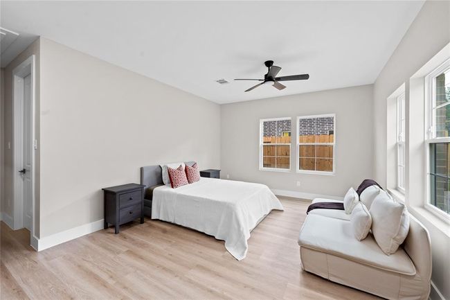 2614 Piemonte Ave, House other with 3 bedrooms, 3 bathrooms and 2 parking in Spring TX | Image 19