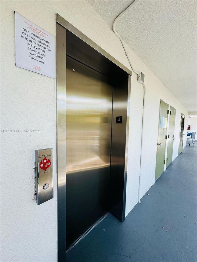 APT-315 - 4215 University Dr, Condo with 2 bedrooms, 2 bathrooms and null parking in Sunrise FL | Image 52
