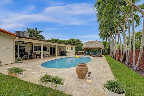 1201 Washington St, Hollywood, FL, 33019-1810 | Card Image