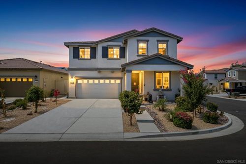 728 Freesia Cir, San Jacinto, CA, 92583-5117 | Card Image