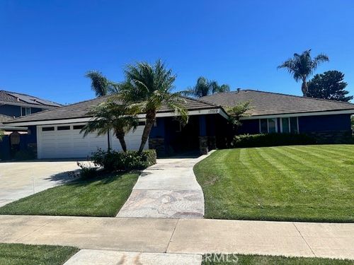 17512 Orange Tree Ln, Tustin, CA, 92780 | Card Image
